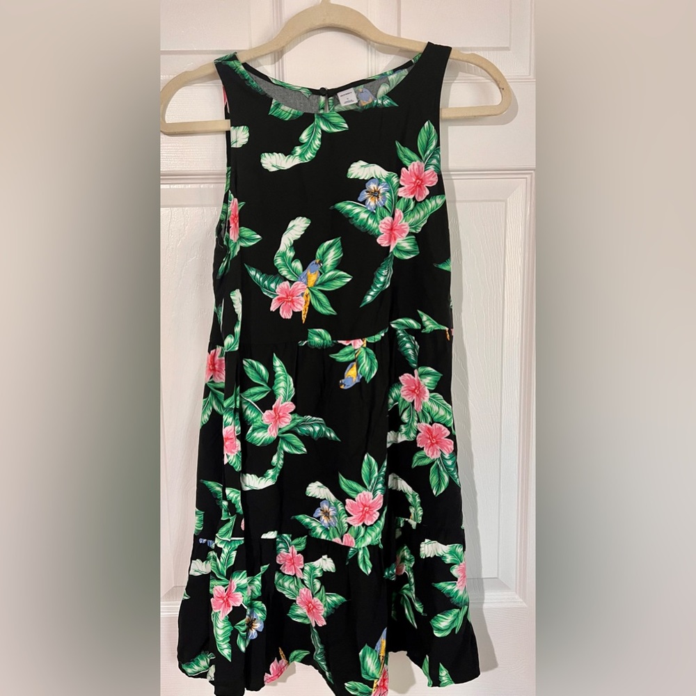 Old Navy Tiered Sleeveless Dress